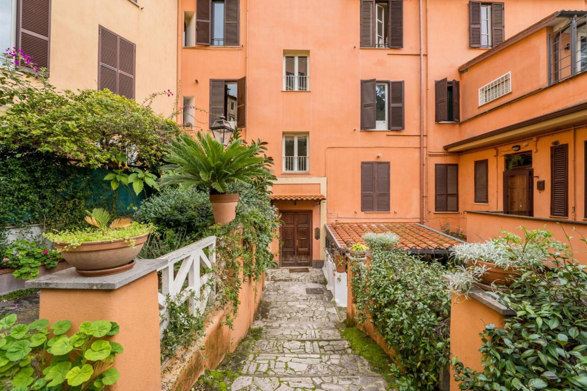 Fl Apartments Il Piccolo Borgo Di Trastevere ローマ エクステリア 写真